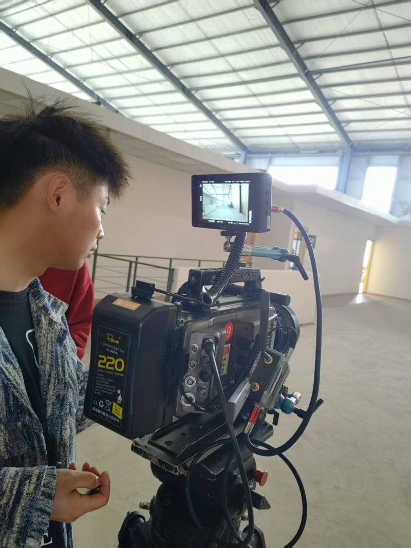 创新驱动，智领未来——岑溪市TVC与广告片拍摄制作的创新实践