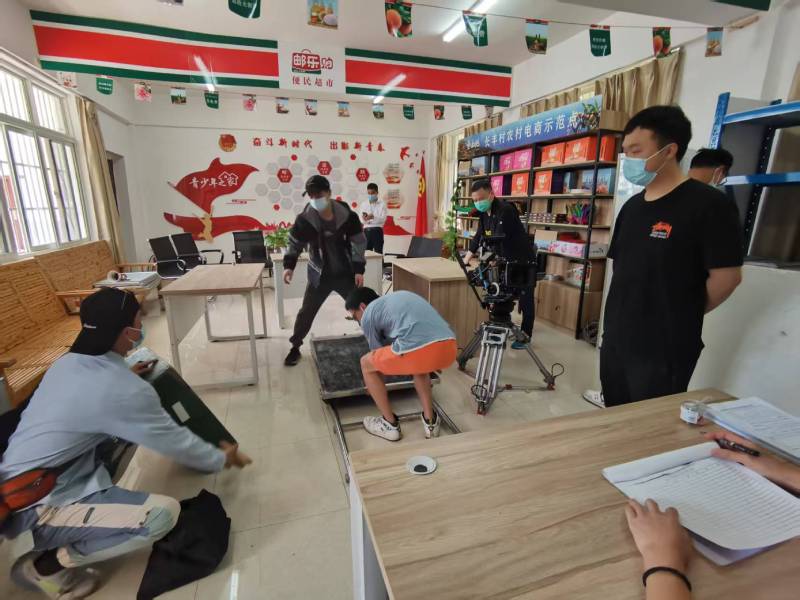 岑溪市广告片拍摄公司：极简主义践行者，少即是多的视觉哲学
